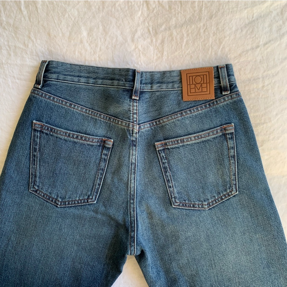 NWT Toteme Cropped High Rise Straight Leg Original Jeans Washed Blue 405 - Picture 9 of 13
